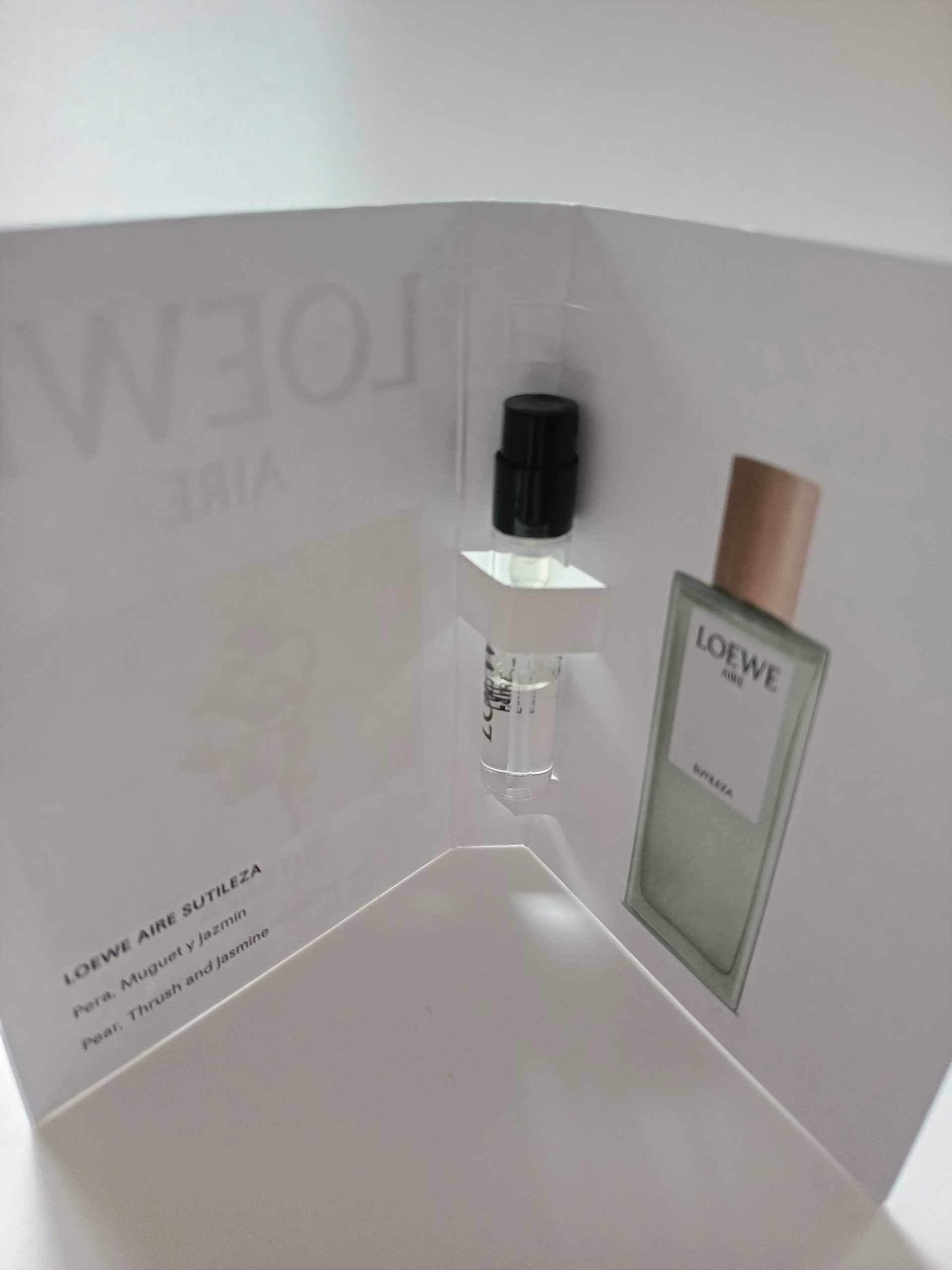 LOEWE AIRE SUTILEZA EDT 1,5ML